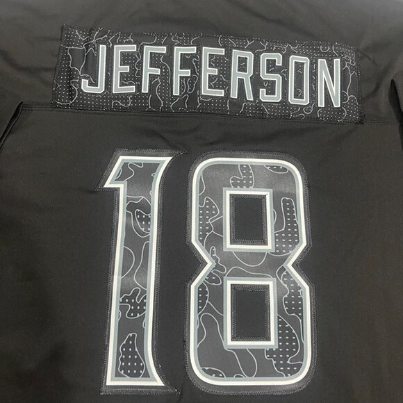 Justin Jefferson #18 Black Minnesota Vikings RFLCTV Limited Jersey - Picture 6 of 7